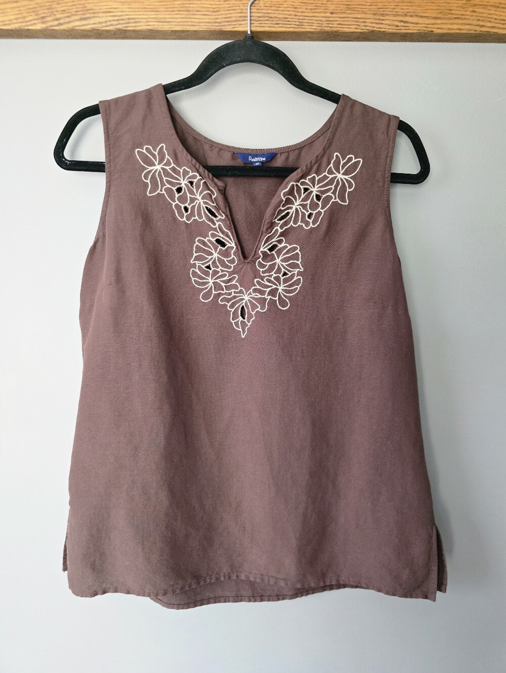 Reitmans Linen Blend Boho Embroidered Sleeveless Top in Chocolate Brown - Med